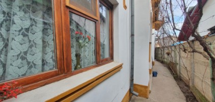rudului-casa-3camere-baie-bucatarie-teren-250mp-94000-euro-5