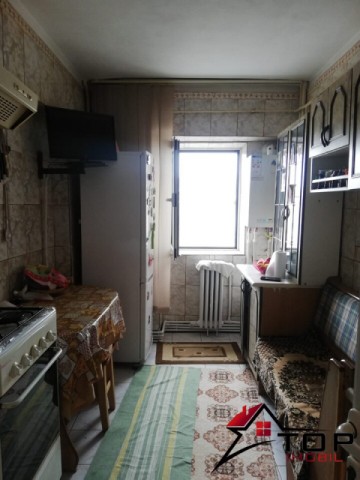 apartament-3-camere-decomandat-dacia-etaj-410-1982