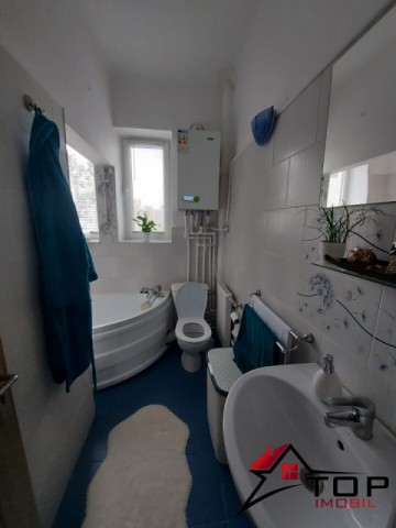 centru-apartament-2-camere-decomandat-renovat-3