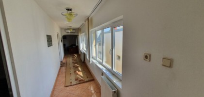 bunavestire-casa-pe-curte-foisor-la-900-euroluna-8