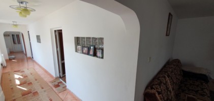 bunavestire-casa-pe-curte-foisor-la-900-euroluna-13