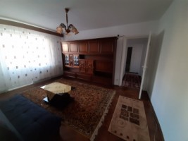 apartament-3-camere-calea-cisnadiei-0