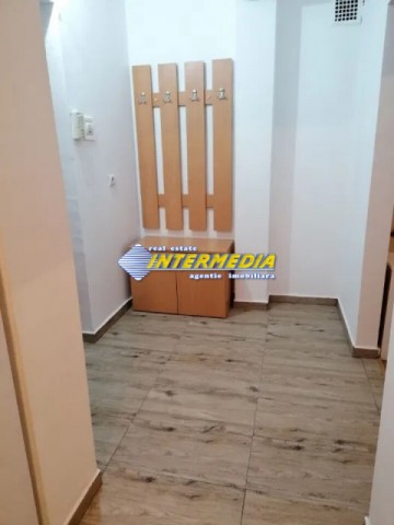 apartament-2-camere-decomandat-si-renovat-de-vanzare-cetate-closca-2