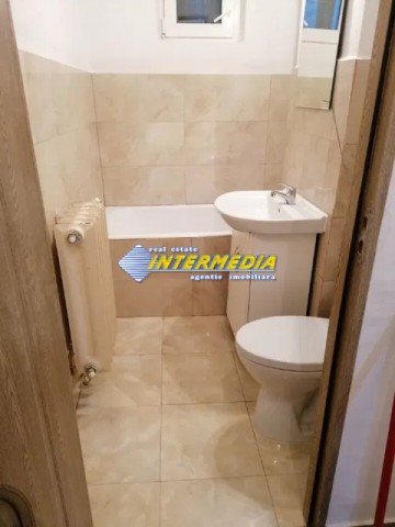 apartament-2-camere-decomandat-si-renovat-de-vanzare-cetate-closca-5