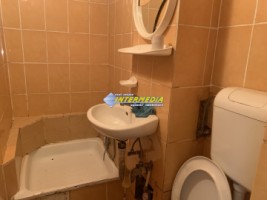 apartament-2-camere-decomandat-de-vanzare-cetate-6