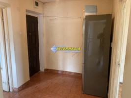 apartament-2-camere-decomandat-de-vanzare-cetate-7