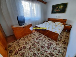 apartament-3-camere-de-vanzare-cetate-etaj-1-6