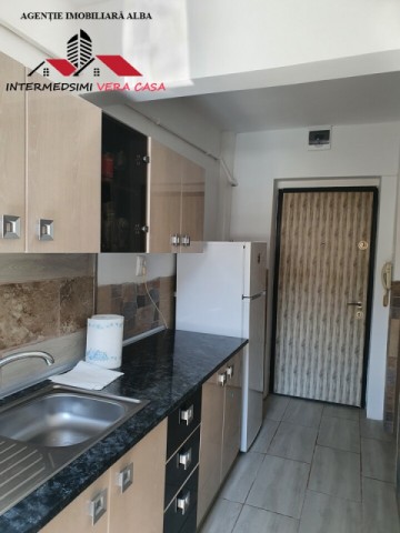 oferta-apartament-de-inchiriat-2-camere-mobilat-renovat-51-mp-alba-iulia-cetate-1