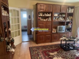 apartament-3-camere-de-vanzare-cetate-zona-closca-etaj-1-20