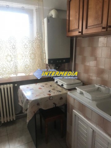 garsoniera-de-inchiriat-in-cetate-zona-parc-2