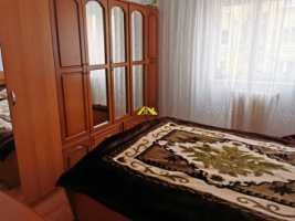 vand-apartament-2-camere-cetate-1