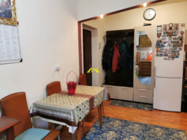 vand-apartament-2-camere-cetate-3