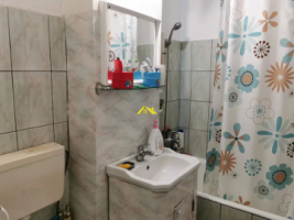 vand-apartament-2-camere-cetate-5