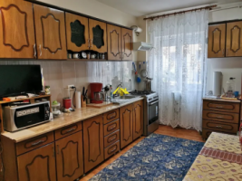 vand-apartament-2-camere-cetate-6