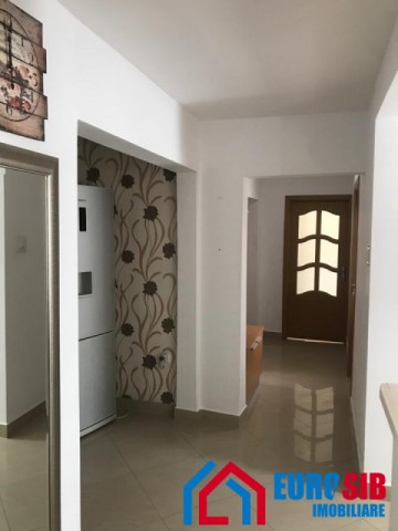 apartament-cu-3-camere-decomandat-de-inchiriat-zona-mihai-viteazul