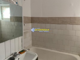 apartament-3-camere-decomandate-de-inchiriat-nemobilat-alba-iulia-zona-cetate-mercur-13