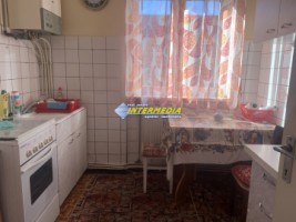 apartament-2-camere-de-vanzare-in-alba-iulia-zona-bulevard-etaj-3-17