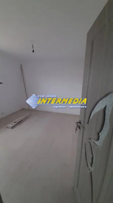 apartament-2-camere-bloc-nou-de-vanzare-cetate-4