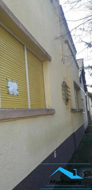 casa-pe-un-singur-nivel-zona-centru