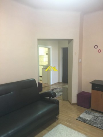 apartament-2-camere-decomandate-centru-5