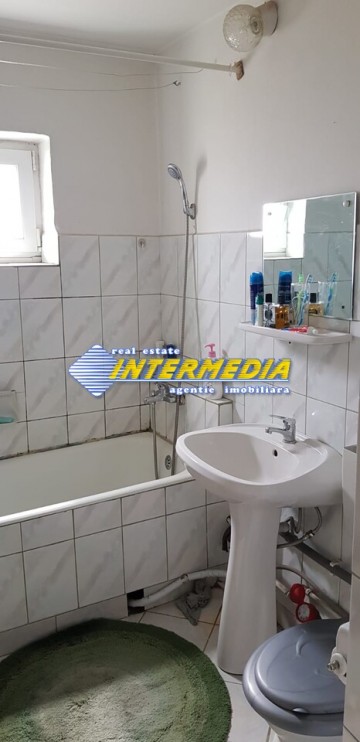 apartament-2-camere-decomandat-de-inchiriat-cetate-zona-mercur-6