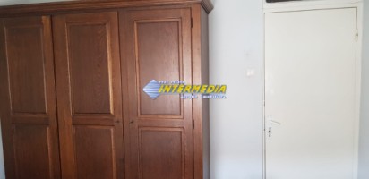 apartament-2-camere-decomandat-de-inchiriat-cetate-zona-mercur-8