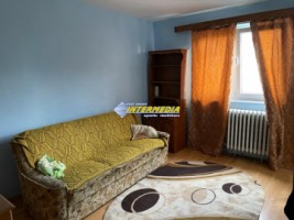 garsoniera-de-vanzare-cetate-etaj-1