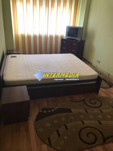 ocazie-urgent-vanzare-apartament-2-camere-decomandat-finisat-in-cetate-12