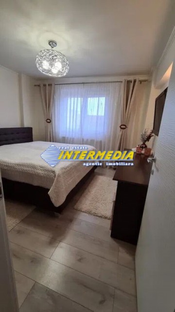 apartament-3-camere-de-vanzare-cetate-etaj-1-recent-renovat-si-finisat-3