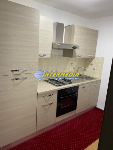 apartament-3-camere-la-cheie-in-vila-decomandat-finisat-si-mobilat-de-vanzare-cetate-9