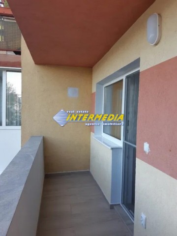 apartament-2-camere-decomandat-de-inchiriat-alba-iulia-cetate-mobilat-si-utilat-complet-7