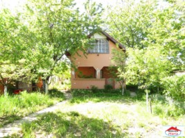 casa-cu-teren-bercu-rosu-id-22103