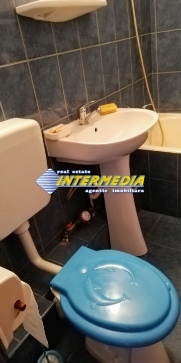 apartament-2-camere-decomandat-de-vanzare-alba-iulia-ampoi-3-mobilat-utilat-5