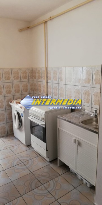 apartament-2-camere-decomandat-de-vanzare-alba-iulia-ampoi-3-mobilat-utilat-11
