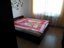 apartament-cu-3-camere-zona-centru-et-1-3