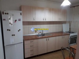 apartament-cu-3-camere-zona-centru-et-1-8