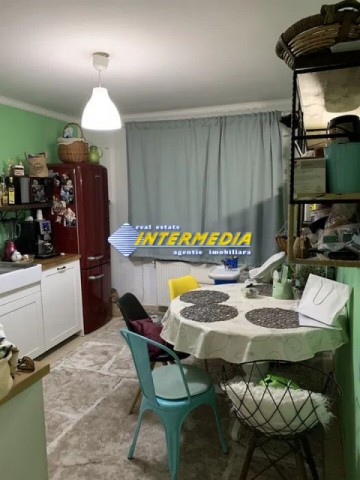apartament-2-camere-de-vanzare-cu-gradina-40-mp-cetate-3