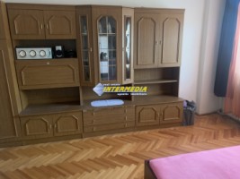 apartament-2-camere-de-inchiriat-cetate-mercur