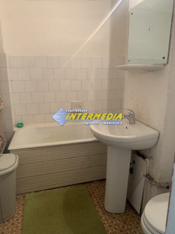 apartament-2-camere-de-inchiriat-cetate-mercur-4