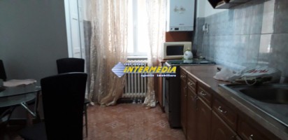 apartament-cu-3-camere-decomandat-cetate-8
