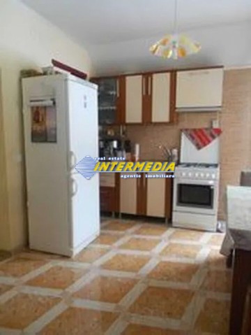 casa-noua-de-vanzare-in-zona-cetate-alba-iulia-5