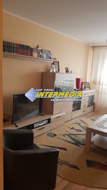 apartament-3-camere-decomandat-finisat-de-vanzare-centru-14
