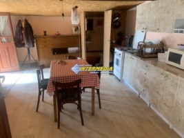 casa-de-vanzare-cu-5-camere-teren-aferent-1410-mp-cu-toate-utilitatile-zona-oarda-19
