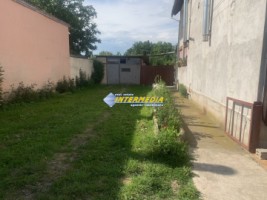 casa-de-vanzare-cu-5-camere-teren-aferent-1410-mp-cu-toate-utilitatile-zona-oarda-30