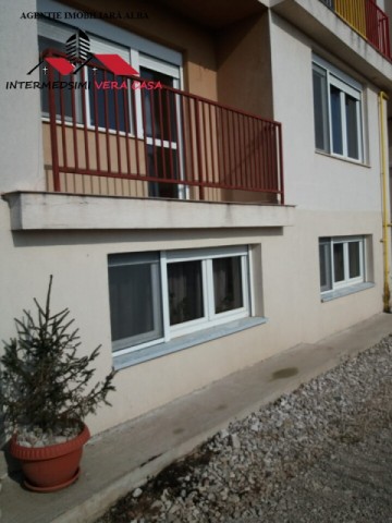 oferta-apartament-4-camere-de-vanzare-anul-2009-mu-134-alba-iulia-spre-micesti-17