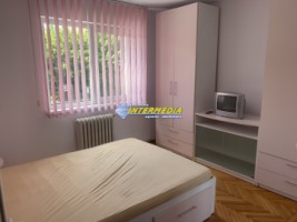3-camere-de-inchiriat-in-alba-iulia-ampoi-1-etaj-1-250-euro-mobilat-utilat-complet-6