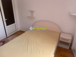 3-camere-de-inchiriat-in-alba-iulia-ampoi-1-etaj-1-250-euro-mobilat-utilat-complet-12
