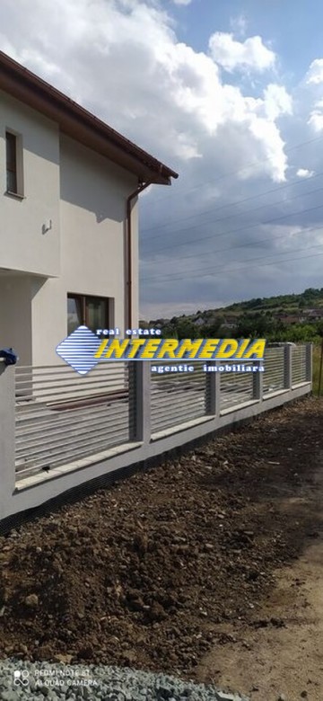 case-noi-insiruite-pe-de-vanzare-finisate-la-cheie-cetate