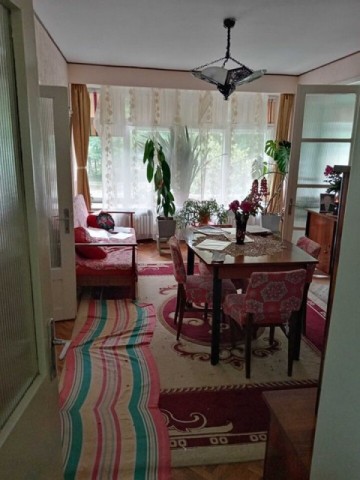 apartament-4-camere-decomandat-zona-parcul-eminescu-scoala-17-4