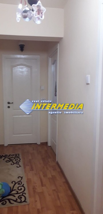apartament-cu-2-camere-decomandat-de-vanzare-cetate-etaj-2-1
